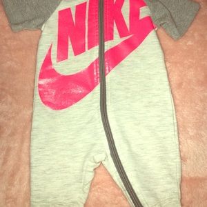 0-3 Nike Onepiece